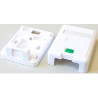 Корпус розетки Pleolan 1 порт, внешняя со шторкой, цвет белый Корпус розетки Pleolan 1 порт, внешняя со шторкой, цвет белый